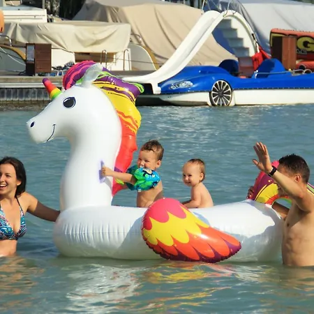 Aquilo Panorama فندق تيهاني