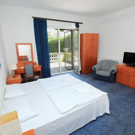 Aquilo Panorama Hotel 3*